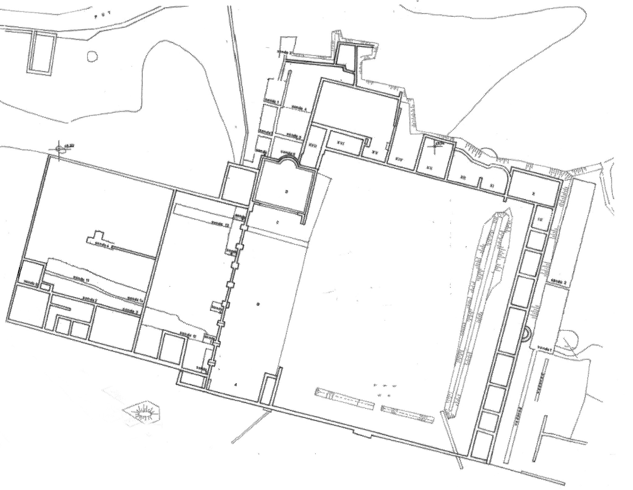 Detailed plan of the forum of Doclea and an adjacent quadrangular building located on the west side. This architectural representation highlights the layout of the main structures.